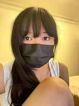 Minnie-2025 online show from October 8, 5:46 pm