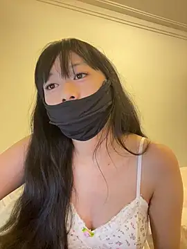 Minnie-2025 online show from June 14, 4:41 pm