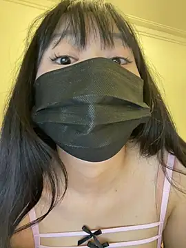 Snapshot of Minnie-2025 chatting on January 16, 6:01 pm Minnie-2025 online show from January 16, 6:01 pm