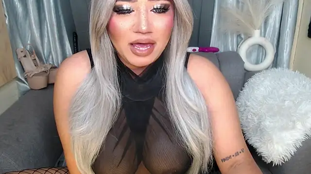 Snapshot of DOMINANT_10inchsCOCK chatting on October 20, 5:09 am DOMINANT 10inchsCOCK online show from October 20, 5:09 am