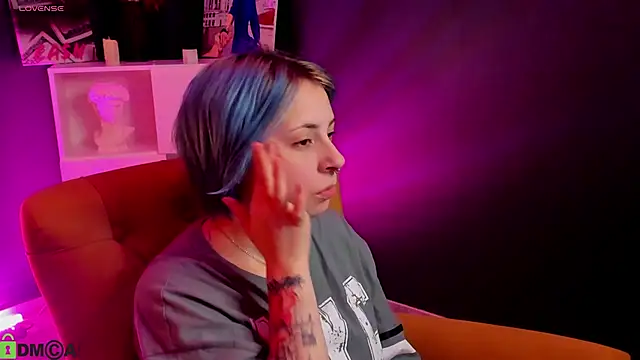Penny Stanley online show from October 3, 2:26 am