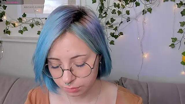 Penny Stanley online show from September 19, 2:37 am