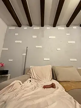 Big Boob Gang online show from November 22, 9:24 pm