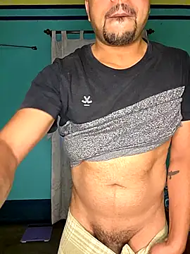 Snapshot of BindaasBong chatting on December 1, 1:17 am BindaasBong online show from December 1, 1:17 am