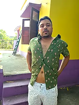 Snapshot of BindaasBong chatting on October 20, 7:20 am BindaasBong online show from October 20, 7:20 am