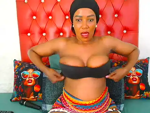 GaggingQueen32 online show from October 25, 3:23 pm