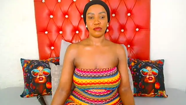 GaggingQueen32 online show from November 9, 4:55 pm