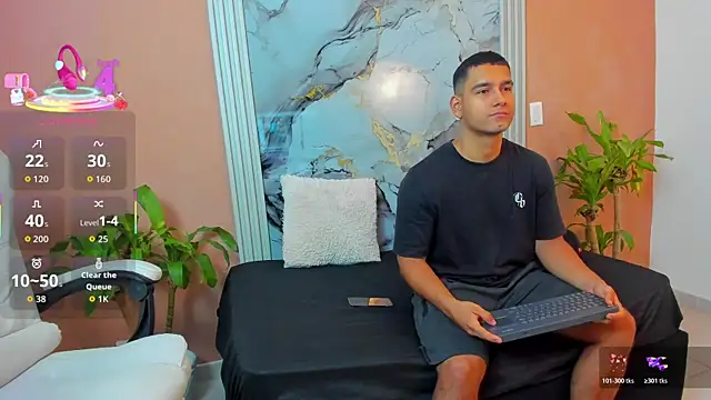  online show from December 3, 11:20 am