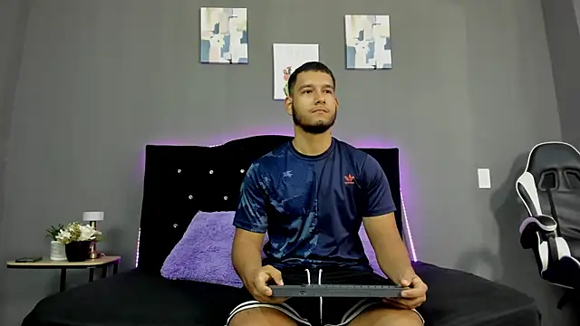  online show from March 25, 12:15 pm