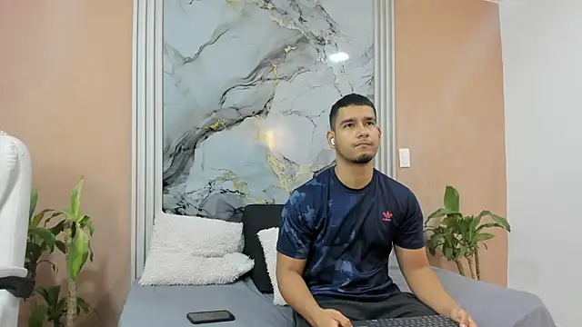  online show from January 8, 12:22 pm