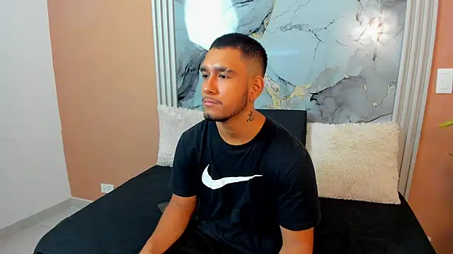  online show from October 27, 11:33 am