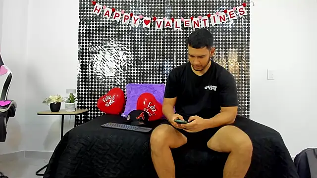  online show from February 14, 12:16 pm