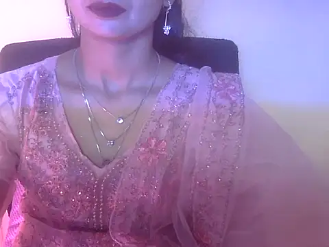 Snapshot of Rahat_S chatting on September 18, 7:33 am Rahat S online show from September 18, 7:33 am