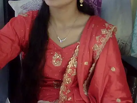 Snapshot of Rahat_S chatting on May 15, 8:34 am Rahat S online show from May 15, 8:34 am