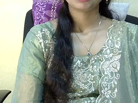 Snapshot of Rahat_S chatting on June 12, 6:44 am Rahat S online show from June 12, 6:44 am