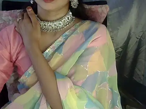 Snapshot of Rahat_S chatting on May 18, 6:40 am Rahat S online show from May 18, 6:40 am