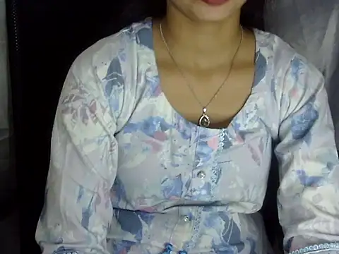 Snapshot of Rahat_S chatting on June 4, 6:51 am Rahat S online show from June 4, 6:51 am