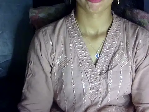 Snapshot of Rahat_S chatting on May 26, 8:12 am Rahat S online show from May 26, 8:12 am