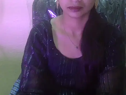 Snapshot of Rahat_S chatting on October 14, 9:43 am Rahat S online show from October 14, 9:43 am