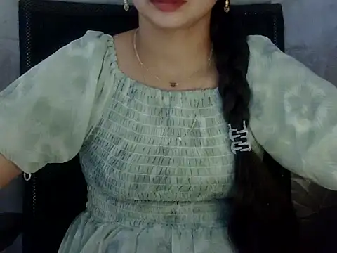 Snapshot of Rahat_S chatting on June 15, 6:13 am Rahat S online show from June 15, 6:13 am