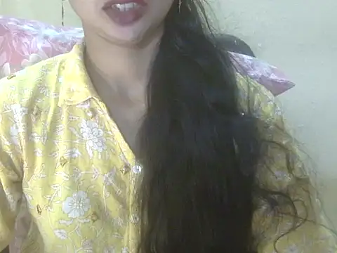 Snapshot of Rahat_S chatting on October 2, 5:55 am Rahat S online show from October 2, 5:55 am