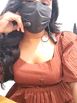 Snapshot of BeautyGirl_sara chatting on October 18, 4:47 am BeautyGirl sara online show from October 18, 4:47 am