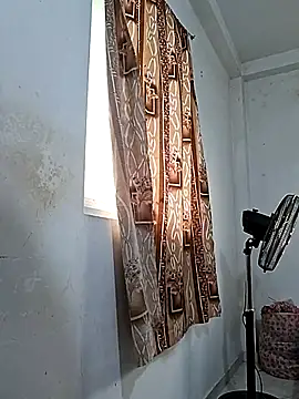 BeautyGirl sara online show from July 24, 4:41 am