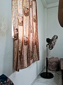 BeautyGirl sara online show from July 3, 4:41 am