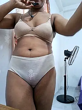 BeautyGirl sara online show from June 18, 4:44 am