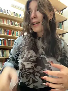 Snapshot of Mimiumuy chatting on November 4, 2:21 pm Mimiumuy online show from November 4, 2:21 pm