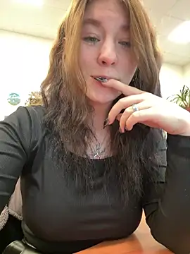 Snapshot of Mimiumuy chatting on October 6, 2:29 pm Mimiumuy online show from October 6, 2:29 pm