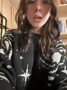 Snapshot of Mimiumuy chatting on October 31, 2:57 pm Mimiumuy online show from October 31, 2:57 pm