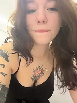 Snapshot of Mimiumuy chatting on November 7, 8:24 pm Mimiumuy online show from November 7, 8:24 pm