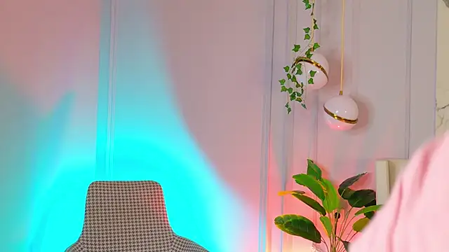 Snapshot of MaryNixon_ chatting on June 26, 5:13 am MaryNixon online show from June 26, 5:13 am