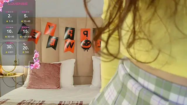 MaryNixon  online show from October 28, 5:08 am