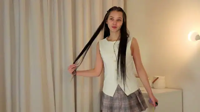 slyshypie online show from November 27, 1:22 pm