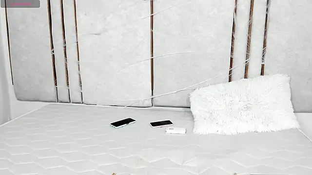 Lilith dry online show from October 17, 7:26 pm