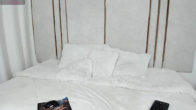 Lilith dry online show from October 5, 10:55 pm