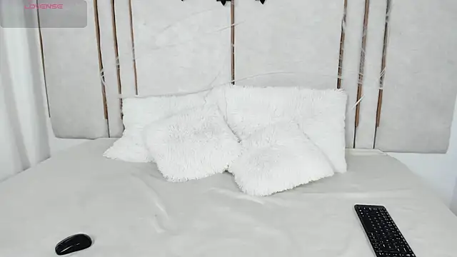 Lilith dry online show from October 27, 10:49 am