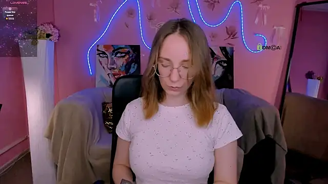 keylas moan online show from June 5, 10:04 pm