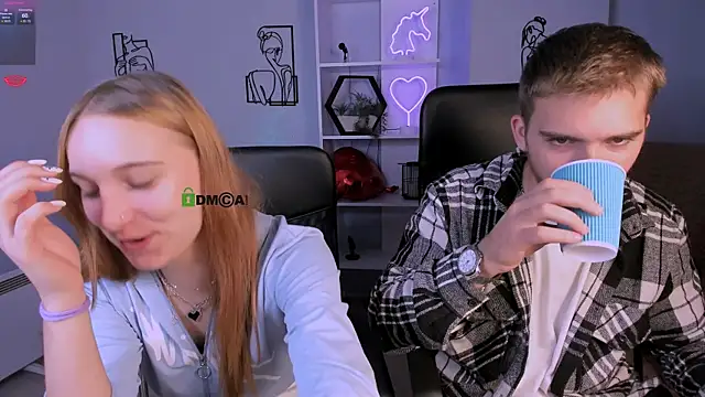 keylas moan online show from October 8, 7:47 pm
