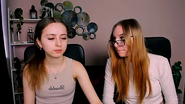 keylas moan online show from March 11, 1:16 pm