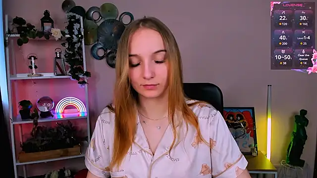 keylas moan online show from March 25, 1:21 pm