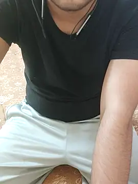 riyamore9623 online show from November 8, 7:12 am