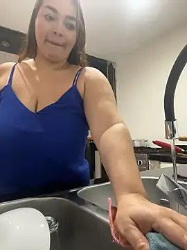 sarahreyess 11 online show from March 19, 10:26 am