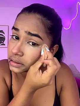zoe evans5 online show from October 10, 1:01 pm