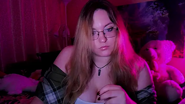 ZayaRush online show from November 3, 7:17 pm