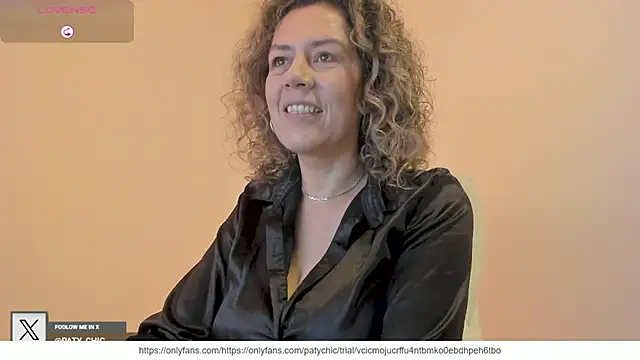 Snapshot of Paty_chic chatting on October 28, 1:43 pm Paty chic online show from October 28, 1:43 pm