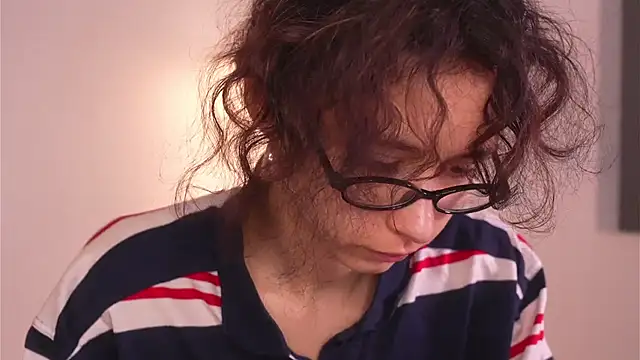 MimiLicks online show from November 26, 7:52 am