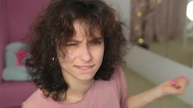 MimiLicks online show from November 29, 7:30 am